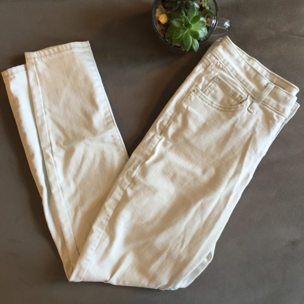 Old Navy Rockstar Mid-Rise Skinny Jeans – Off-White, Size 6 Regular